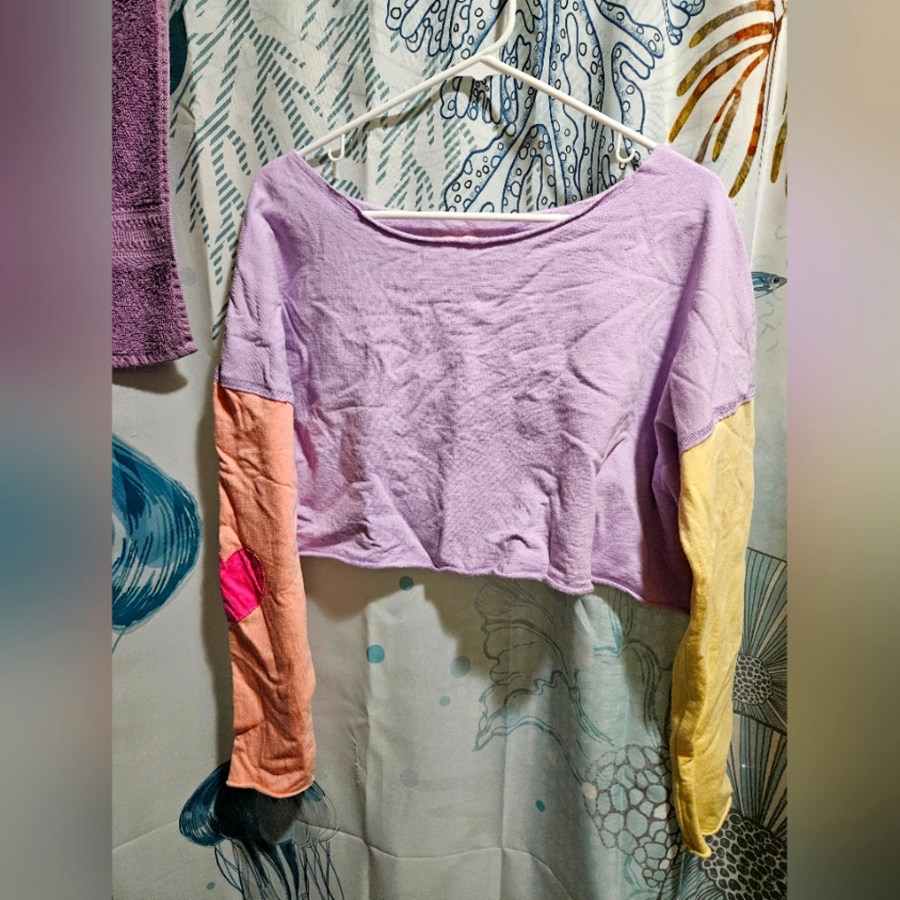 Love Shack Cropped Sweat Shirt